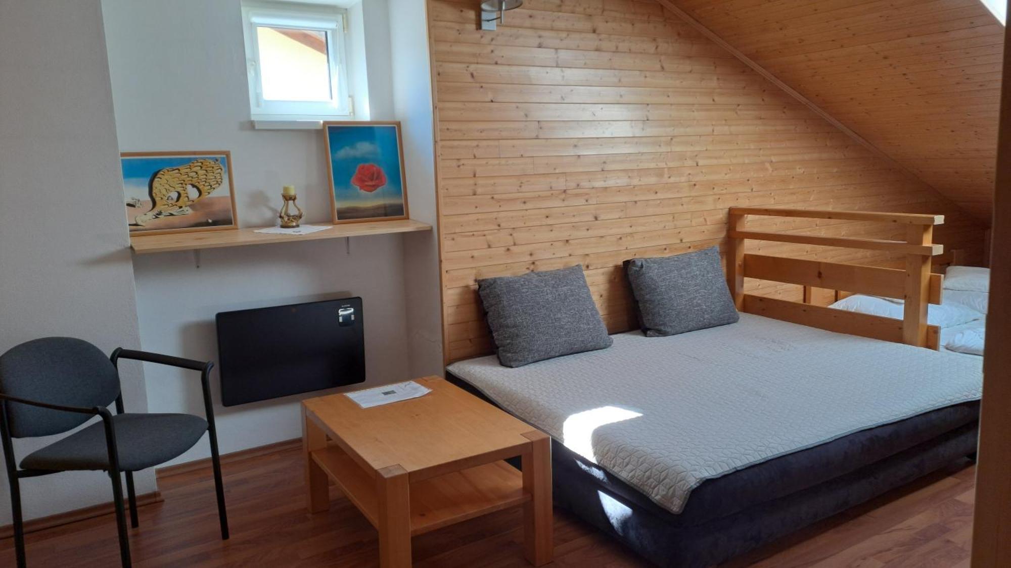 Mezonetovy Apartman V Oscadnici Oscadnica Exteriör bild
